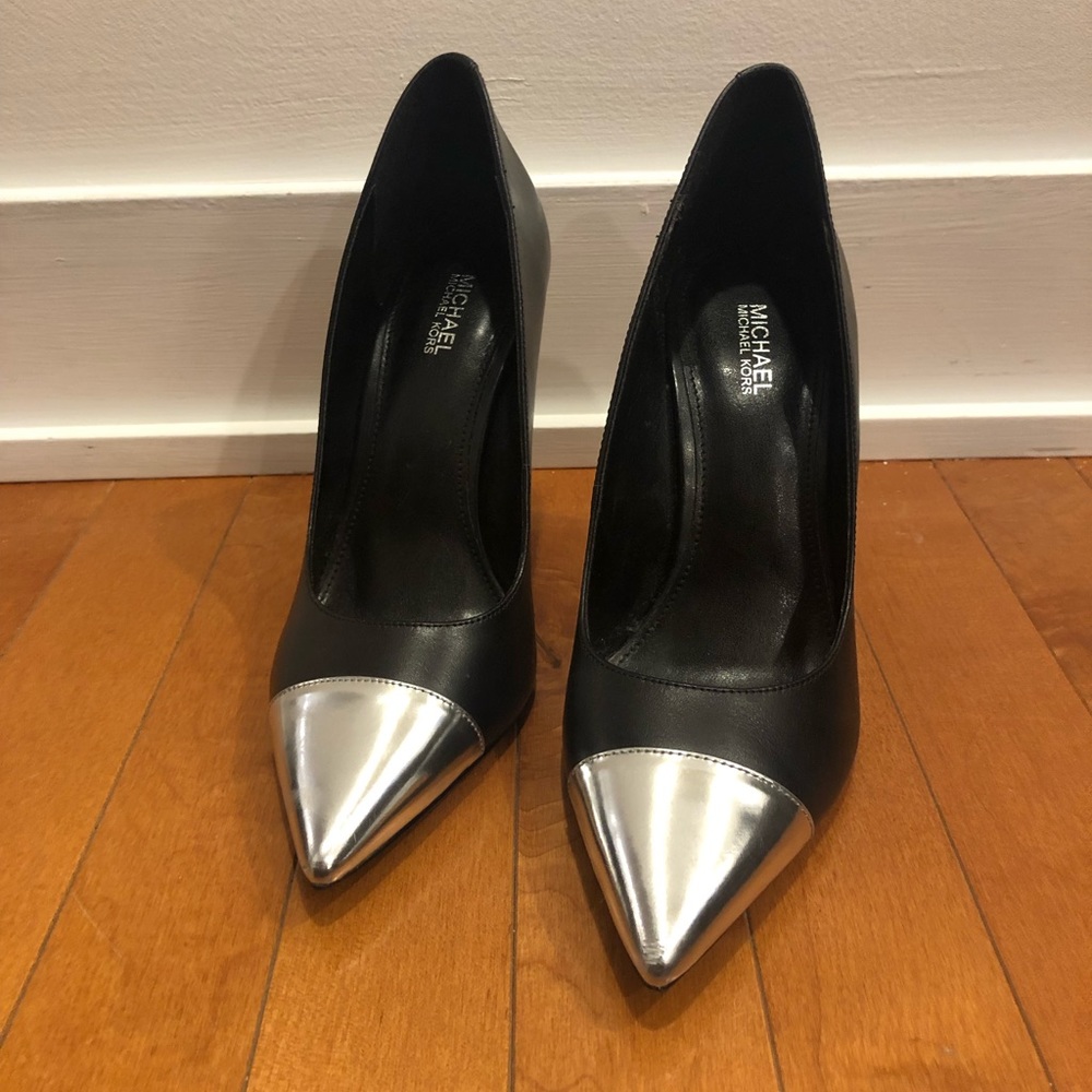 Michael Kors Pumps